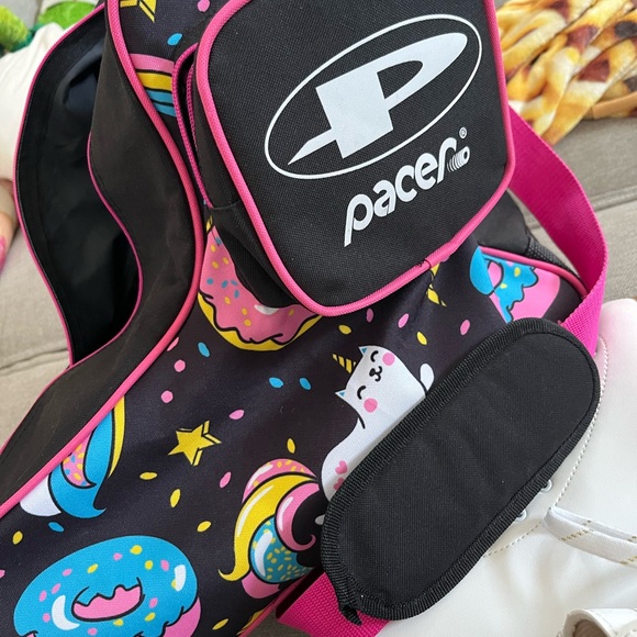 Classic White Women's Ice Skates - Picture 7 of 9